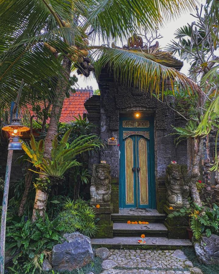 Honeymoon Green Villa Ubud Exterior foto