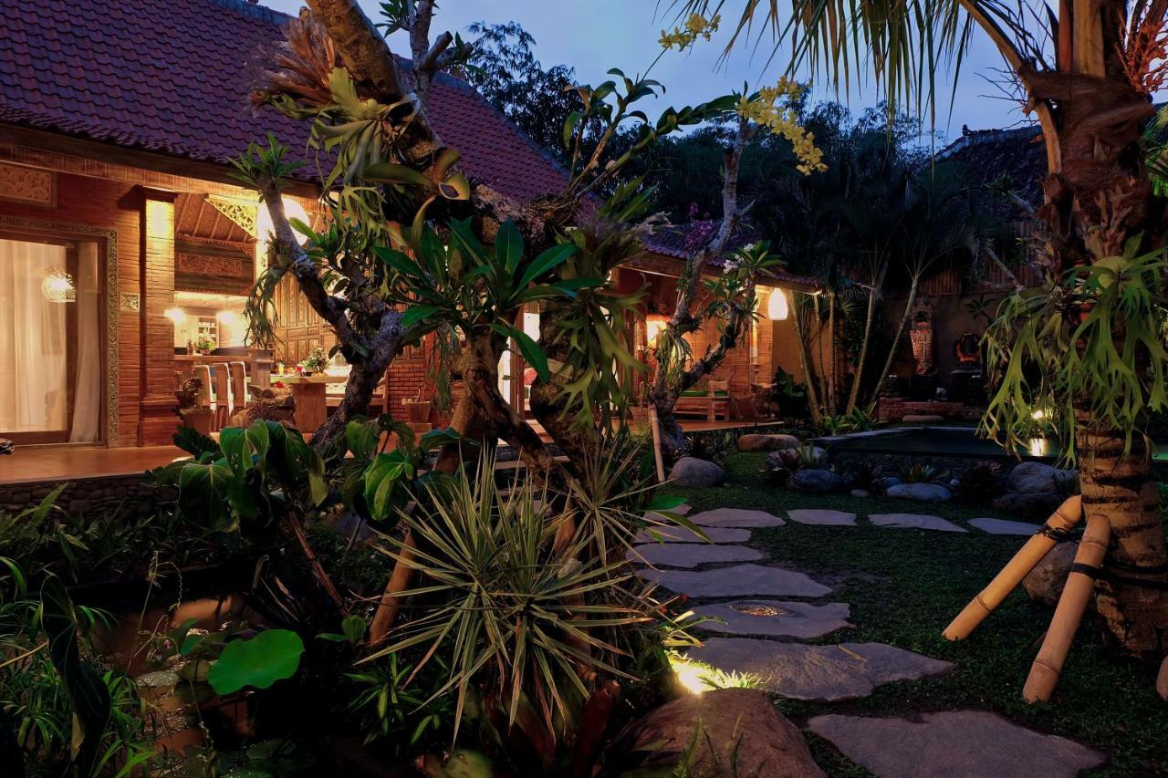 Honeymoon Green Villa Ubud Exterior foto