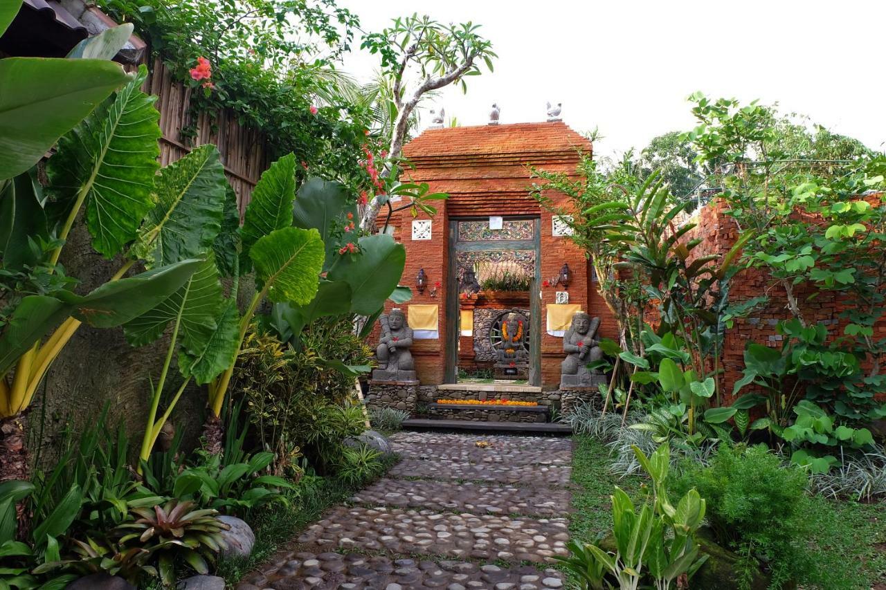 Honeymoon Green Villa Ubud Exterior foto